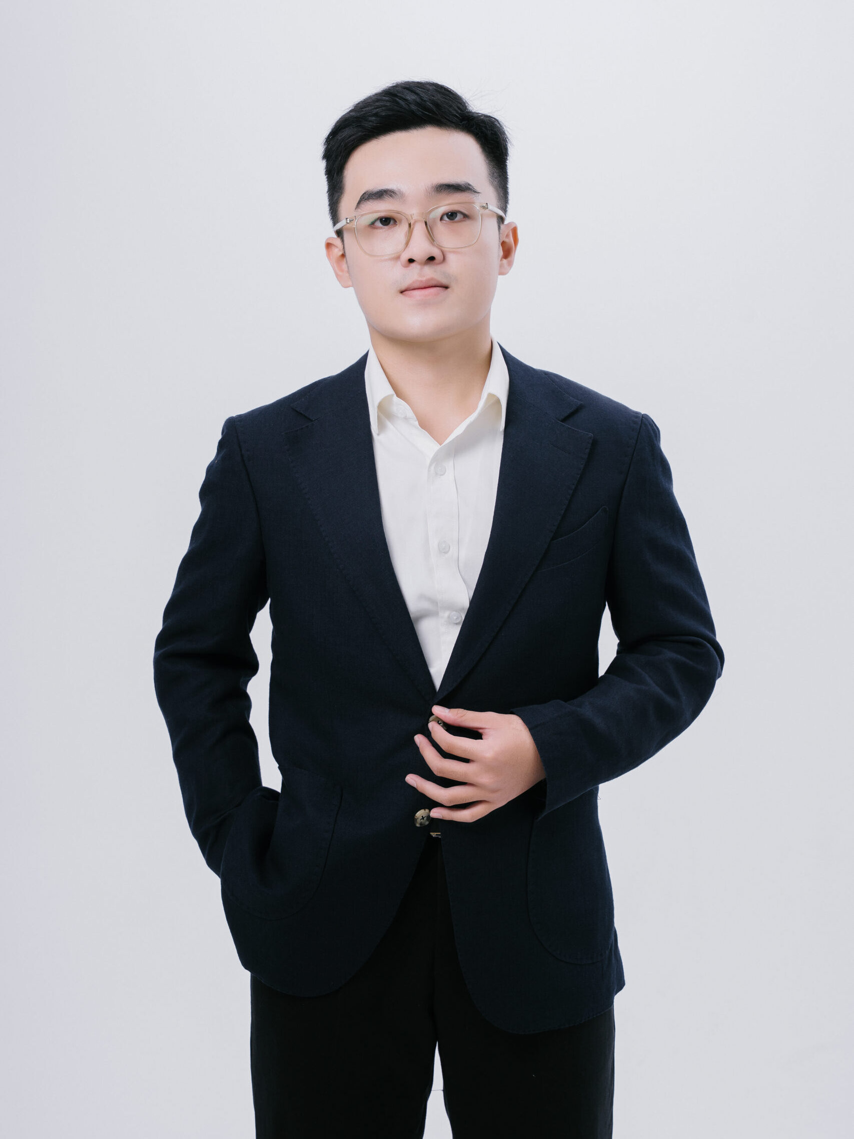 Giáo viên 1 IMG 0225 1 edited Giáo viên